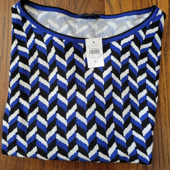 NWT Ann Taylor Sweater Top - Picture 2 of 5